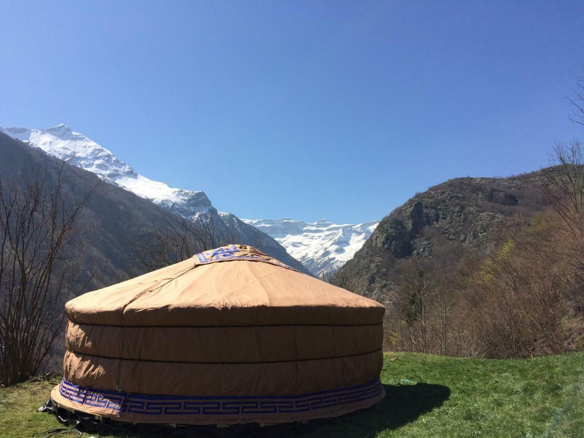 Yourtes Mongoles Gavarnie Gèdre Esterno foto